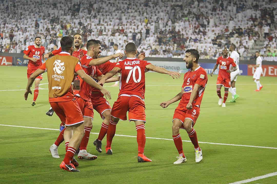 خوشحالی زیبای بعد گل