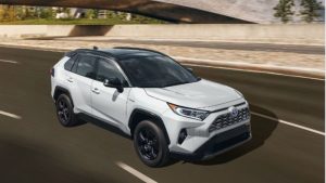 عکس تویوتا RAV4 سفید رنگ