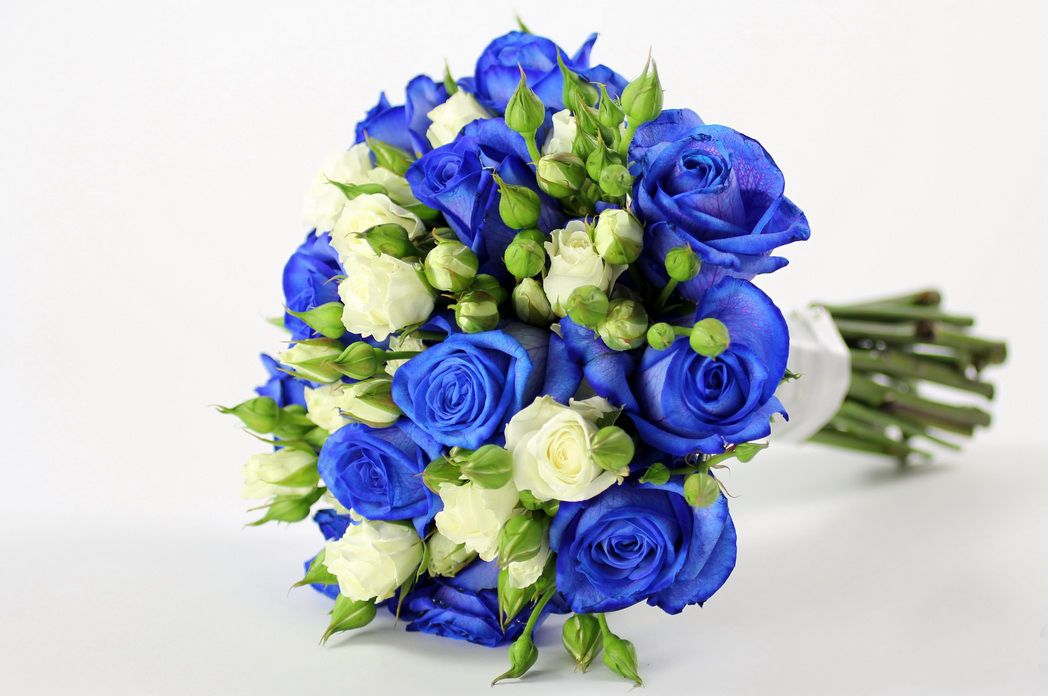 مدل دسته گل عروس ساده 99 و آبی