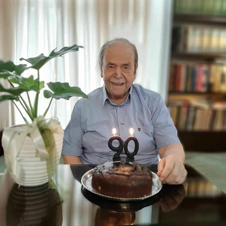 آخرین تولد زنده یاد محمد علی کشاورز