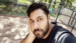 احسان خواجه امیری در ویلای لاکچری اش