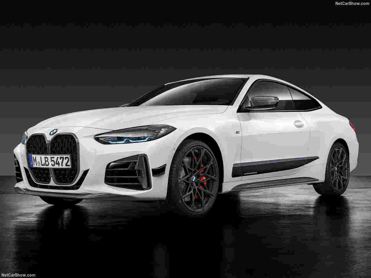 خودروی بی ام و BMW 2021 M440i Coupe سفید