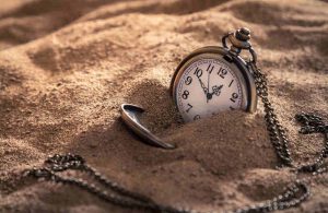 عکس پروفایل ساعت در شن