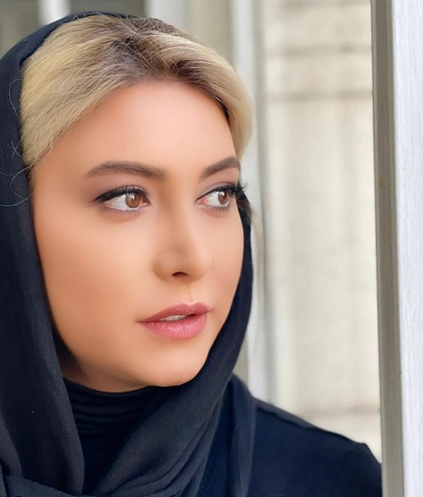 چهره ی ساده و زیبای فریبا نادری با موهای بلوند + عکس