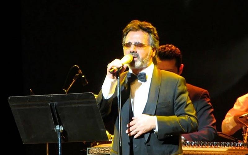 محل برگزاری کنسرت معین