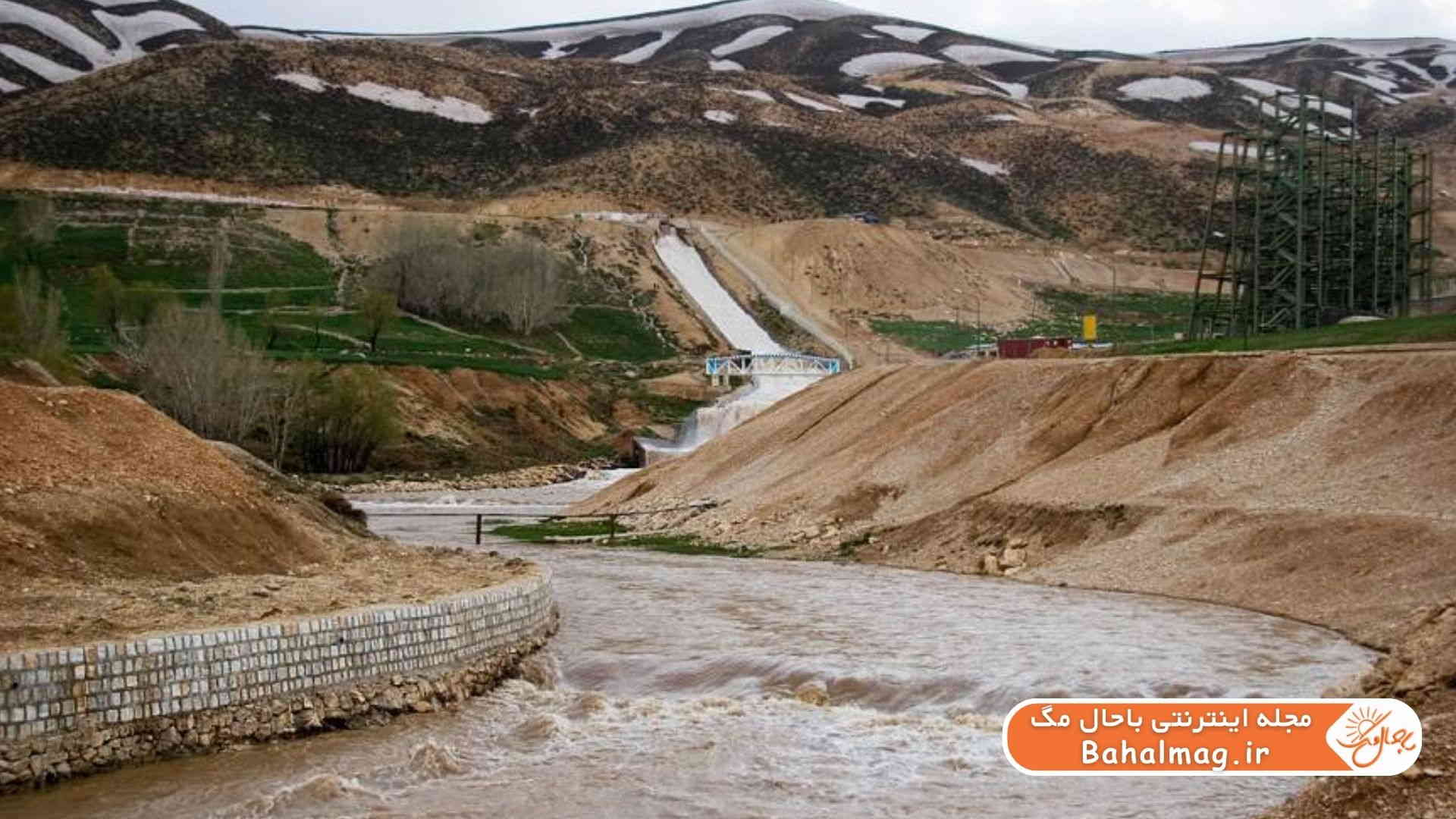 آب در کوهرنگ