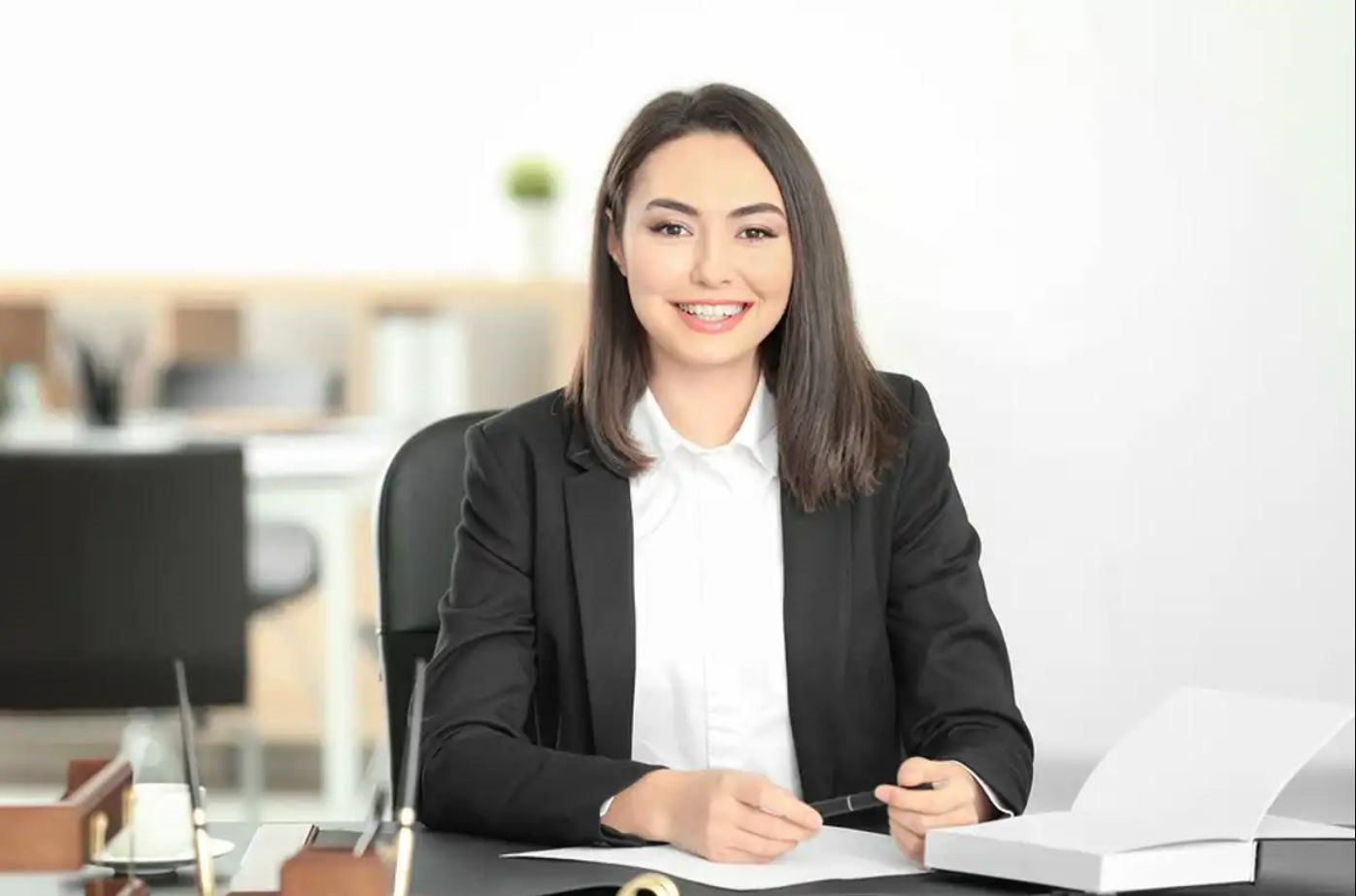 وکیل ایرانی در استرالیا مشاوره حقوقی ایرانیان مقیم