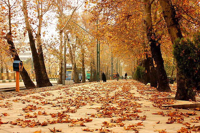 سفر به تهران در فصل پاییز